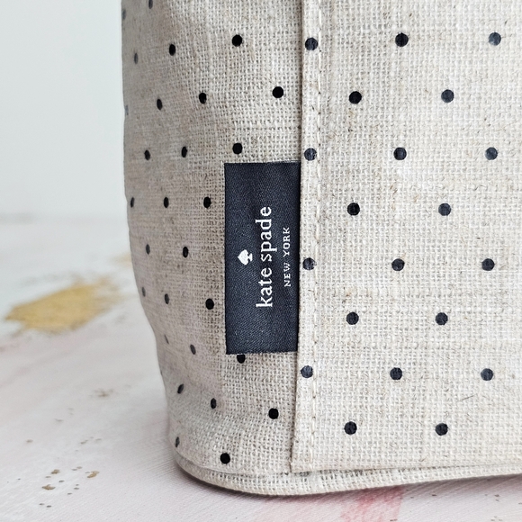Kate Spade New York Lunch Tote Deco Dots Out to Lunch Coated Linen Cover - Picture 2 of 16